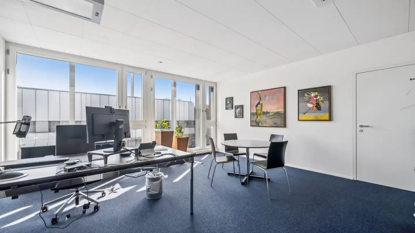Office space for rent - Erlenweg 6, 6312 Steinhausen