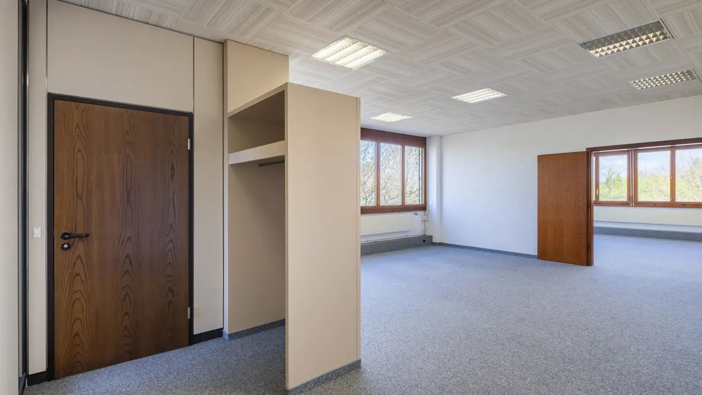 Office space for rent - Alte Steinhauserstrasse 35, 6330 Cham - Photo 3