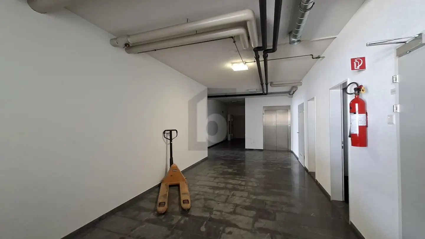 Storage space for rent - 6331 Hünenberg - Photo 4