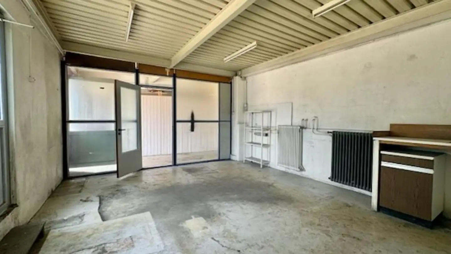 Commercial for rent - Rue Pierre-Dubied 10, 2108 Couvet