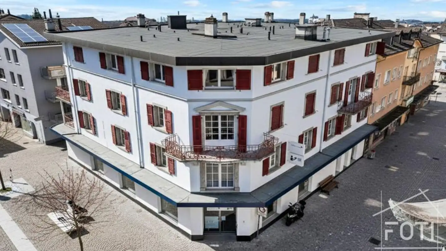 Commercial à louer - Avenue De La Gare 8, 1870 Monthey - Photo 2