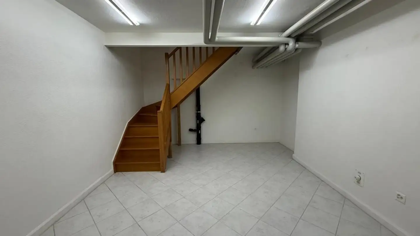 Shop for rent - Manessestrasse 86, 8045 Zürich - Photo 3