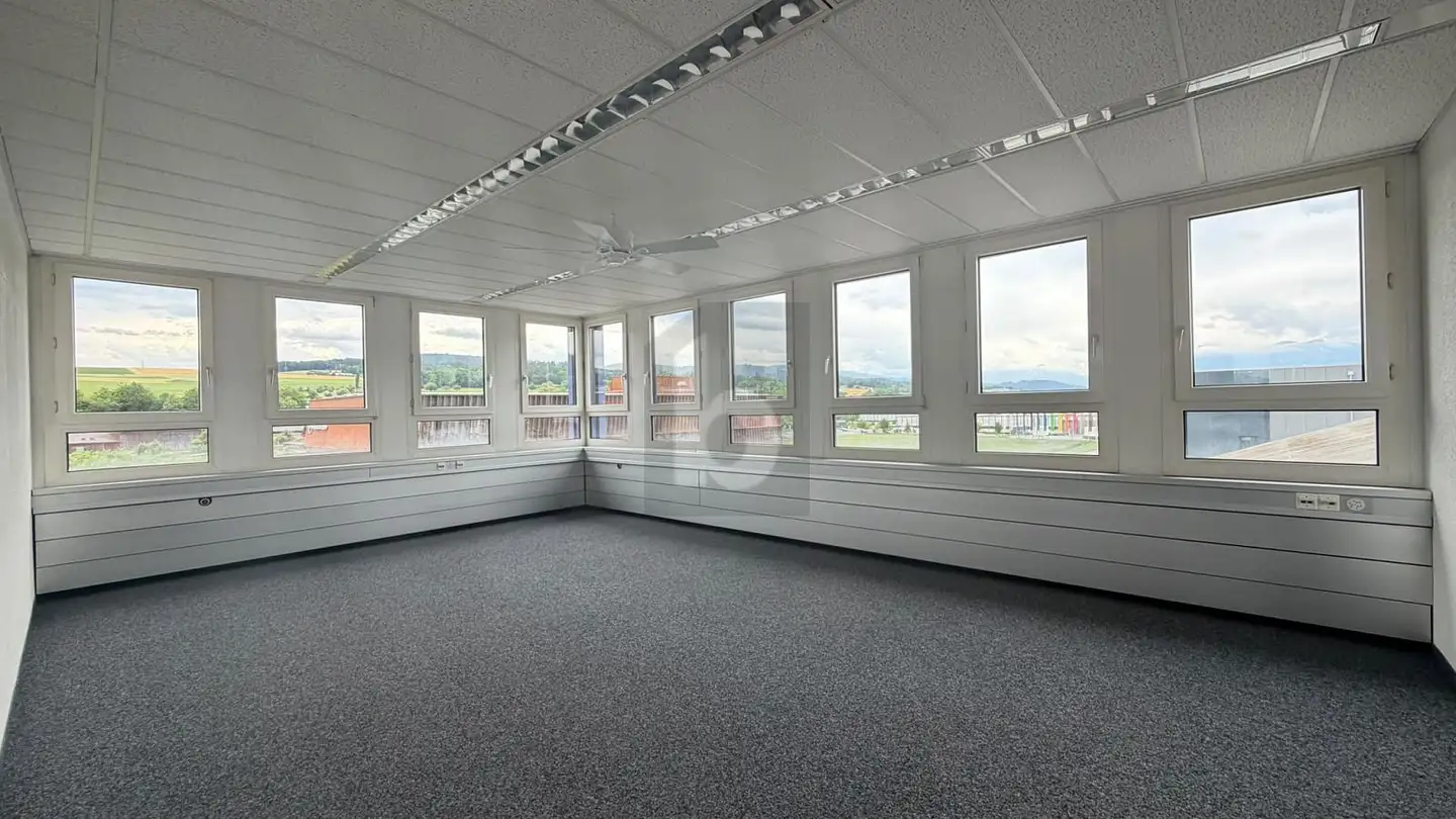 Office space for rent - 3110 Münsingen