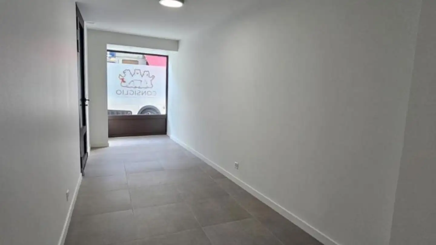 Office space for rent - 1180 Rolle - Photo 2