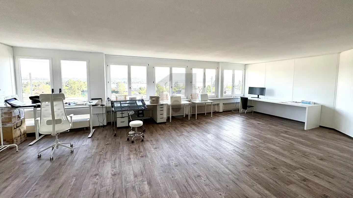 Office space for rent - 8808 Pfäffikon SZ - Photo 2