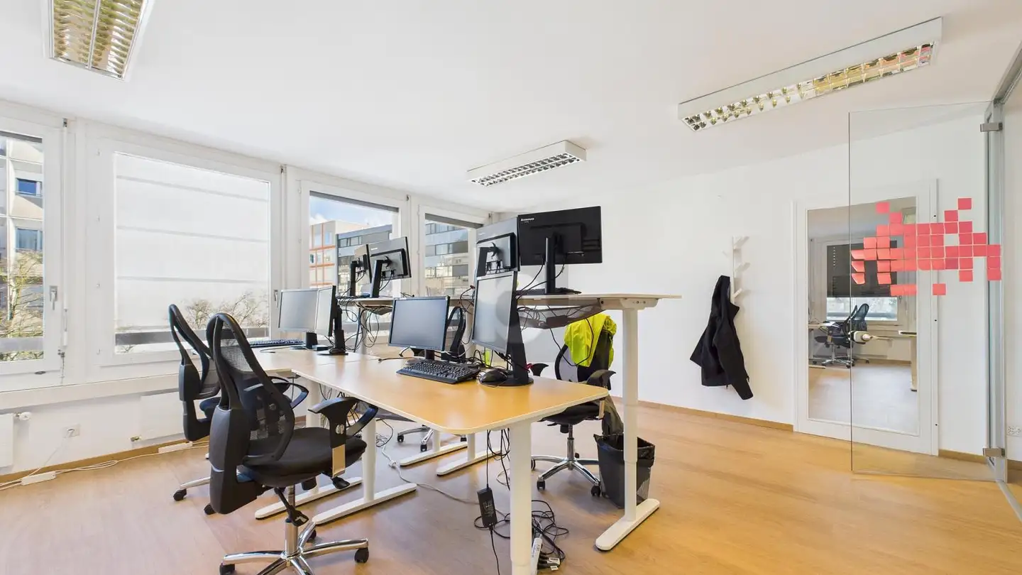 Office space for rent - 1202 Genève - Photo 3