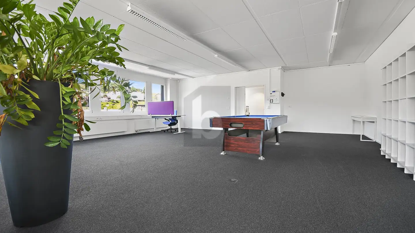 Bureau à louer - 8832 Wollerau - Photo 2