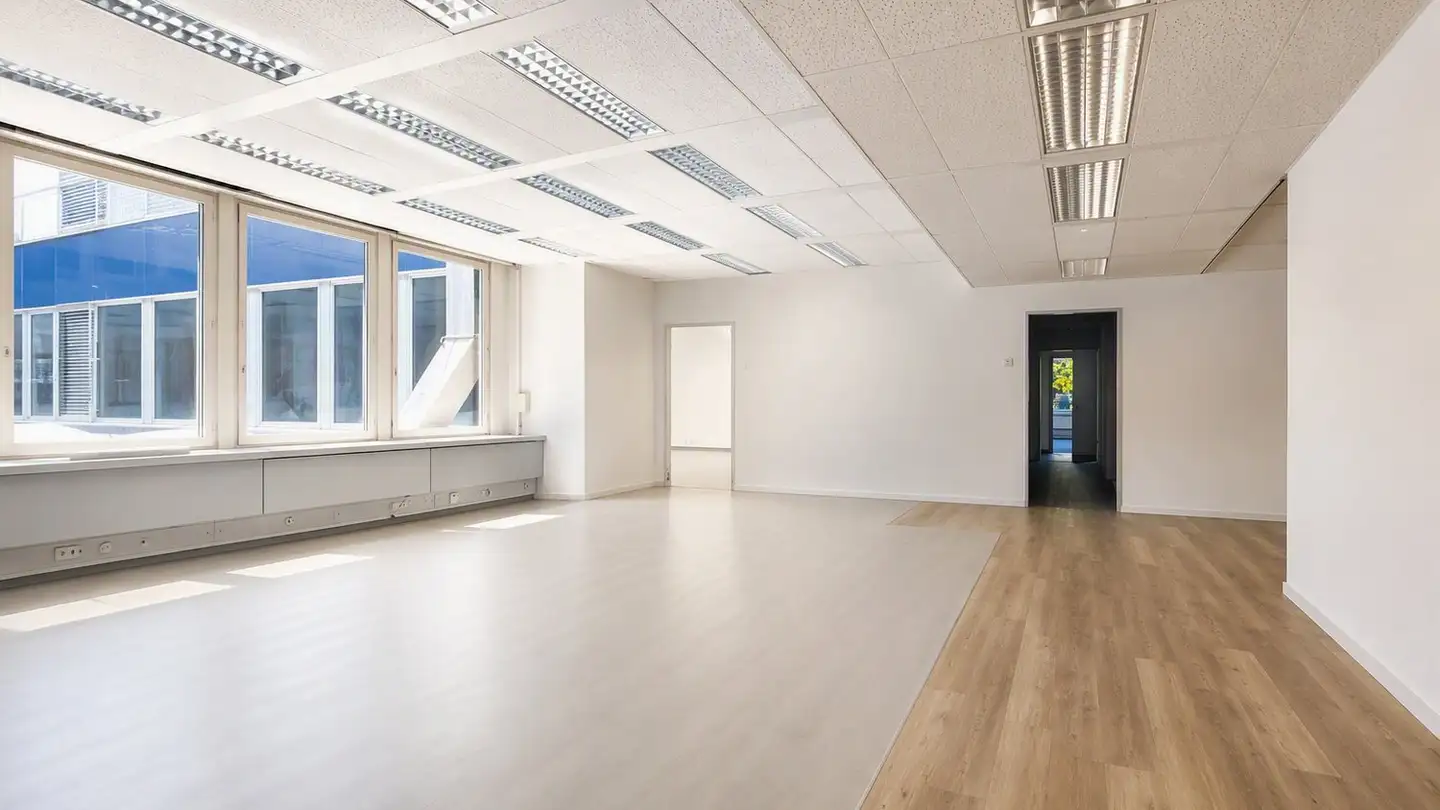 Office space for rent - Max-Högger-Strasse 2, 8048 Zürich - Photo 2