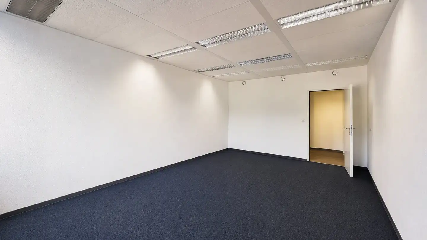 Office space for rent - Max-Högger-Strasse 2, 8048 Zürich - Photo 3