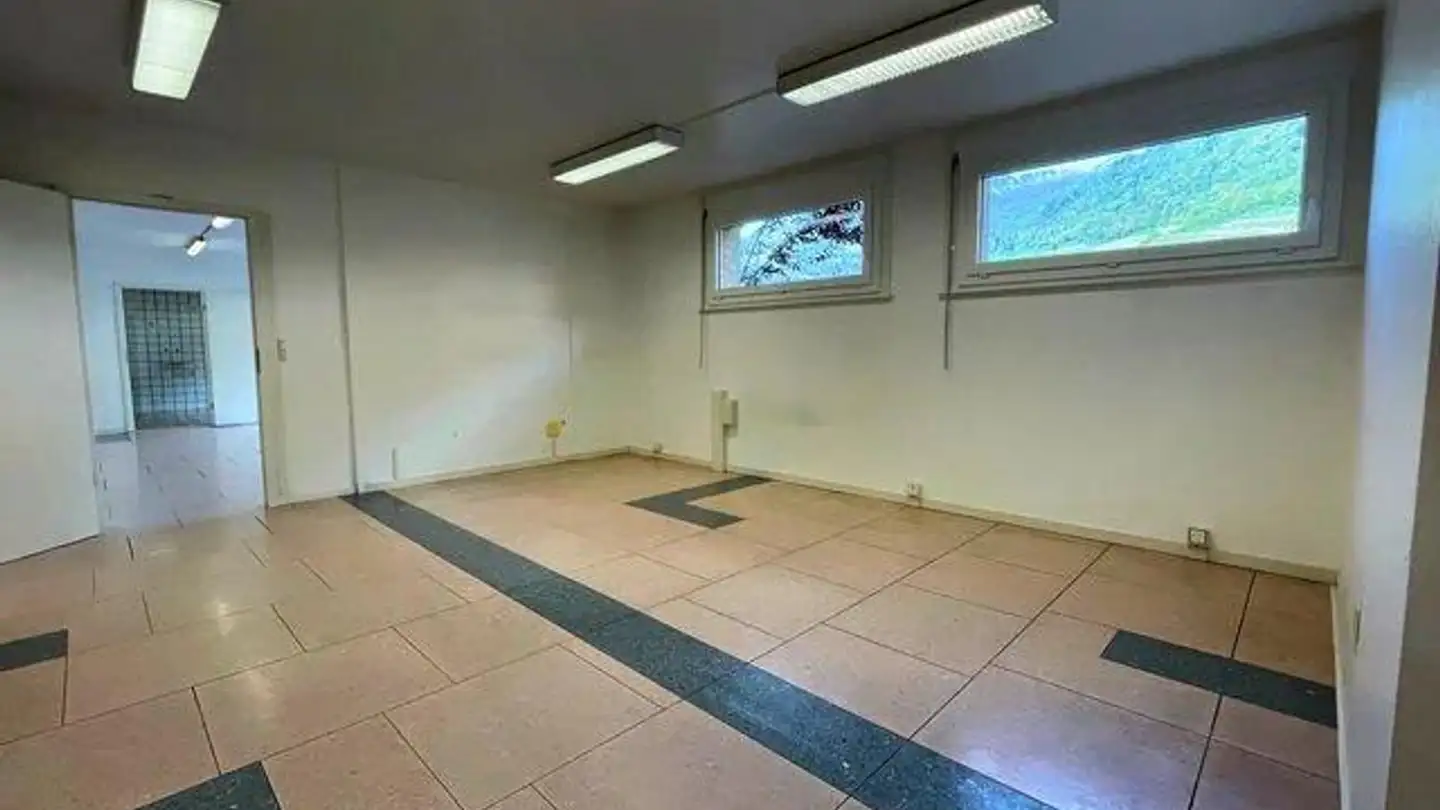 Commercial for rent - Rue Du Molage 42, 1860 Aigle - Photo 4