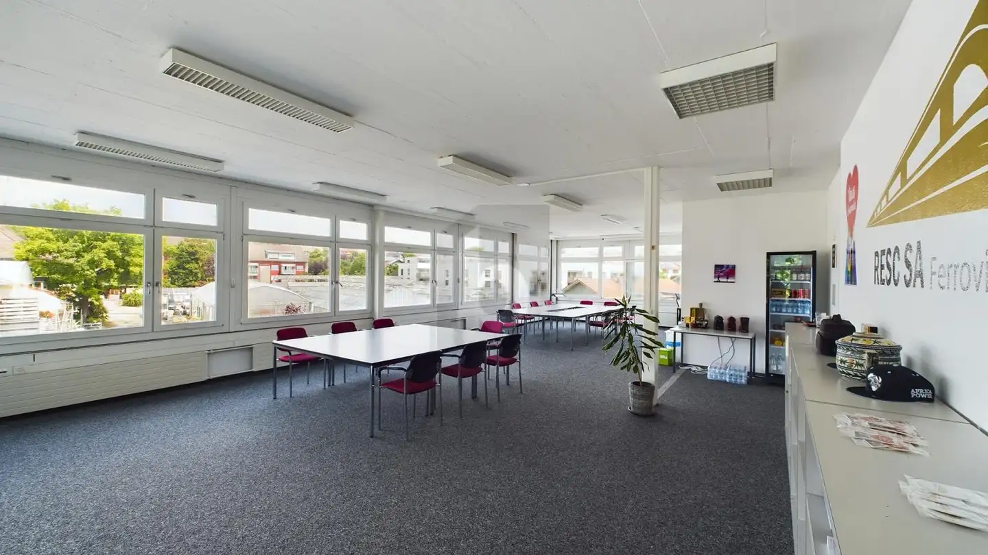 Office space for rent - 3232 Ins - Photo 3