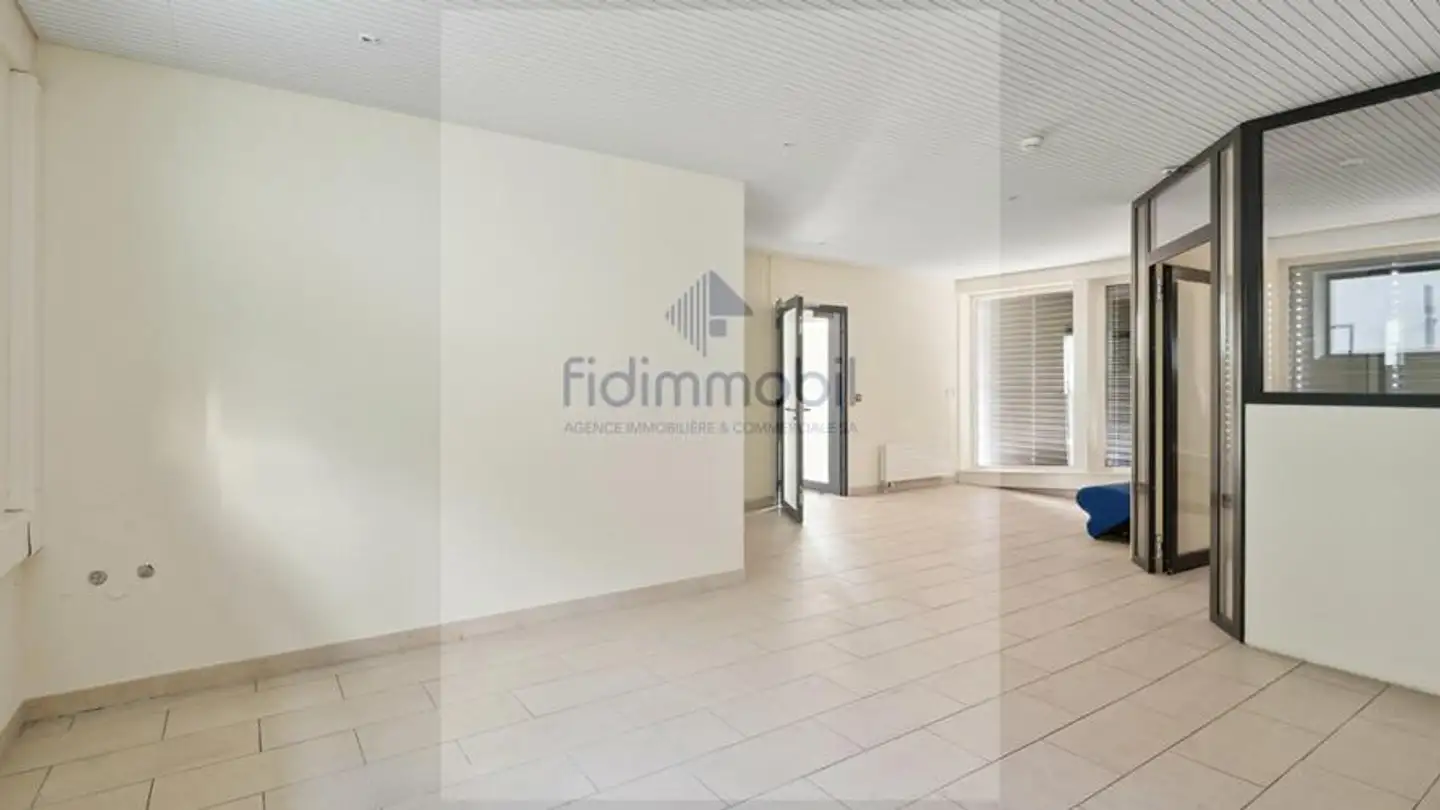 Commercial à louer - Rue De La Gare 4, 2034 Peseux - Photo 3