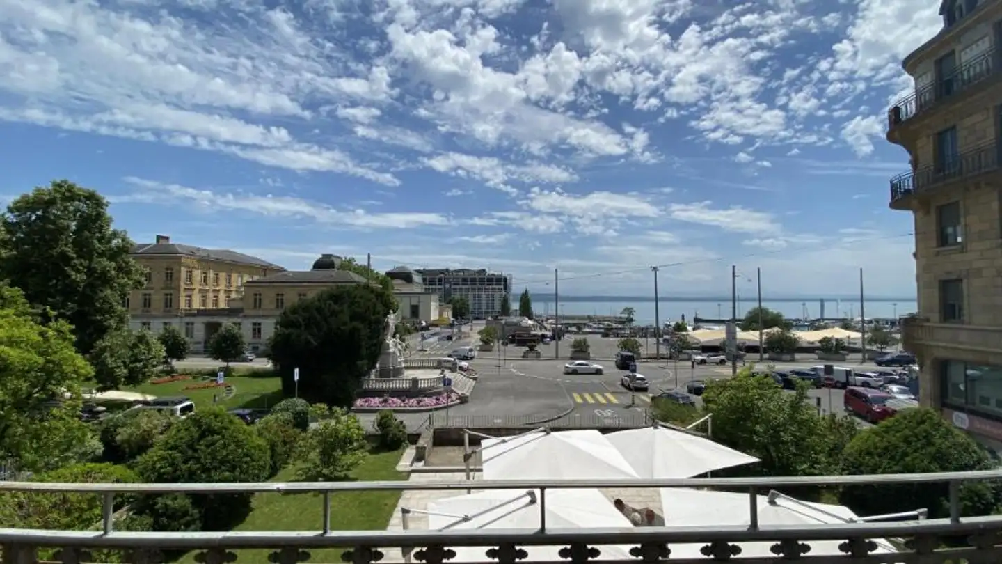 Commercial for rent - Rue De L'hôpital 18, 2000 Neuchâtel - Photo 2