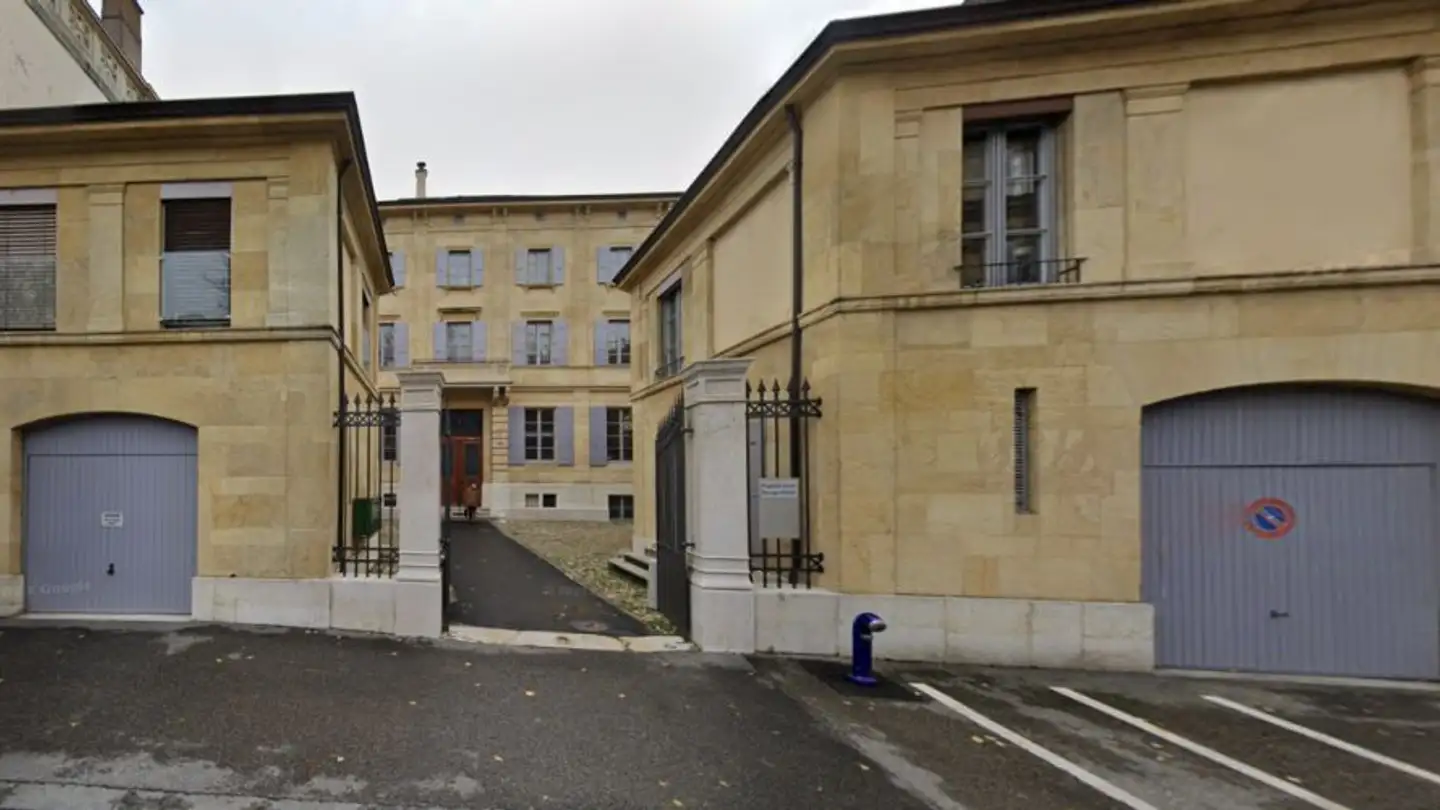 Commercial for rent - Rue De L'hôpital 18, 2000 Neuchâtel