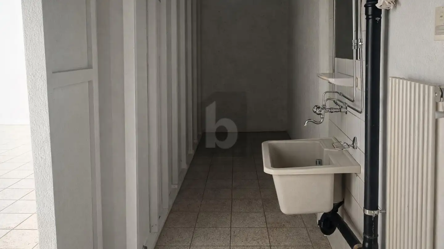 Shop for rent - 3960 Sierre - Photo 4