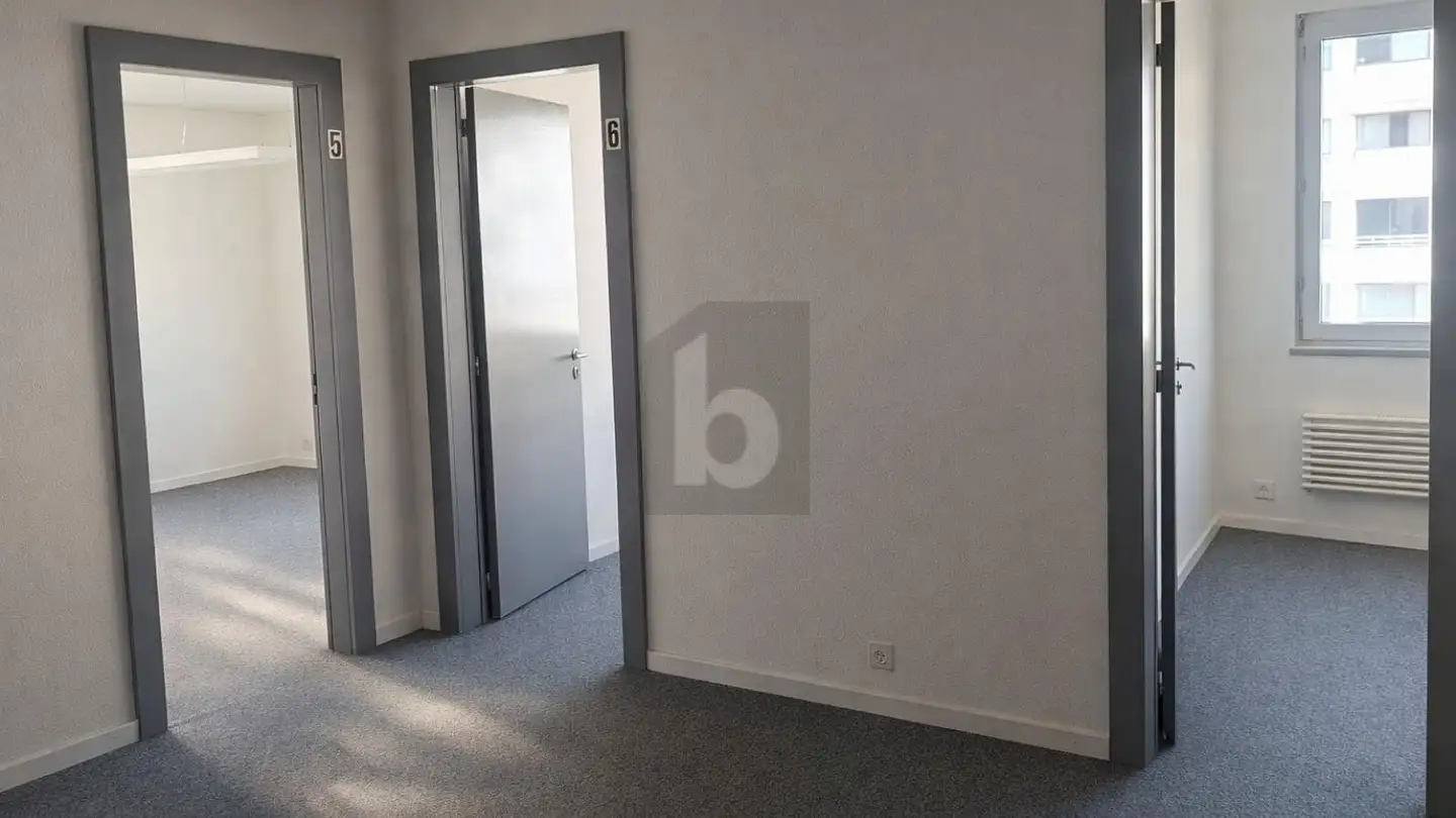 Office space for rent - 3960 Sierre - Photo 2
