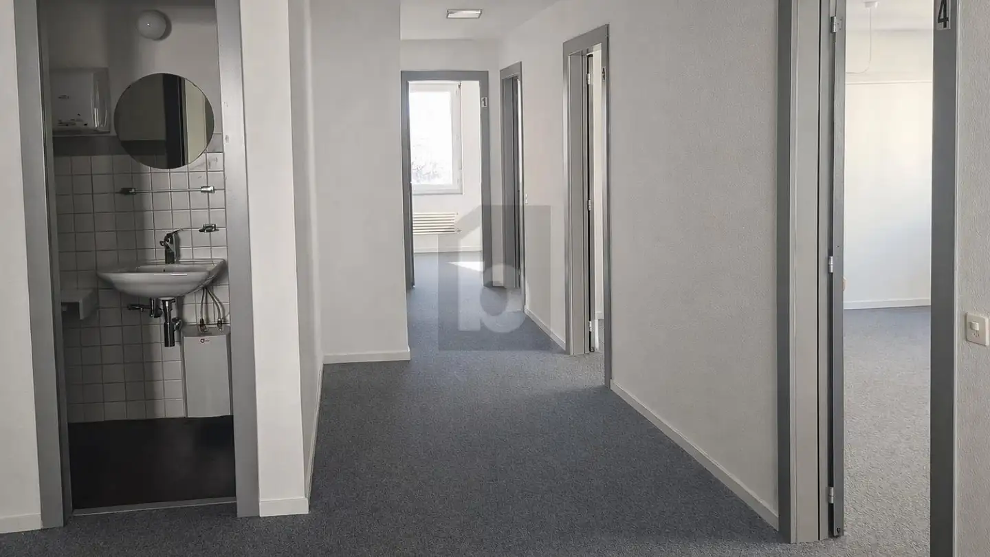 Office space for rent - 3960 Sierre - Photo 4