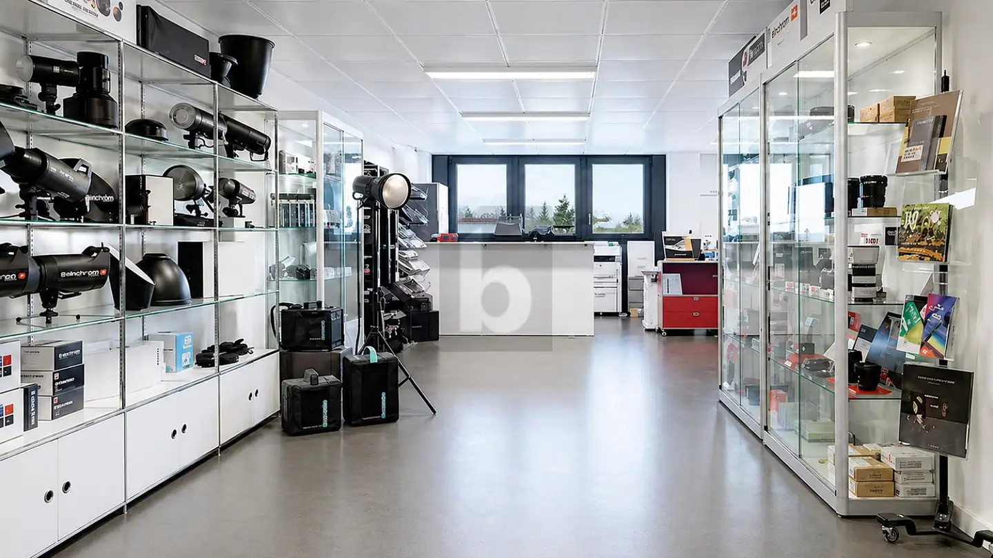 Workshop for rent - 1027 Lonay