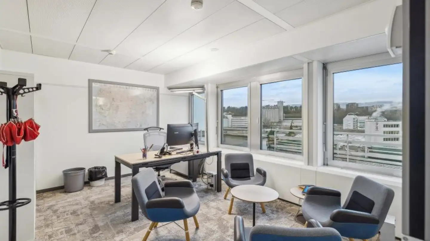 Office space for rent - Route Des Acacias 48, 1227 Carouge GE - Photo 2
