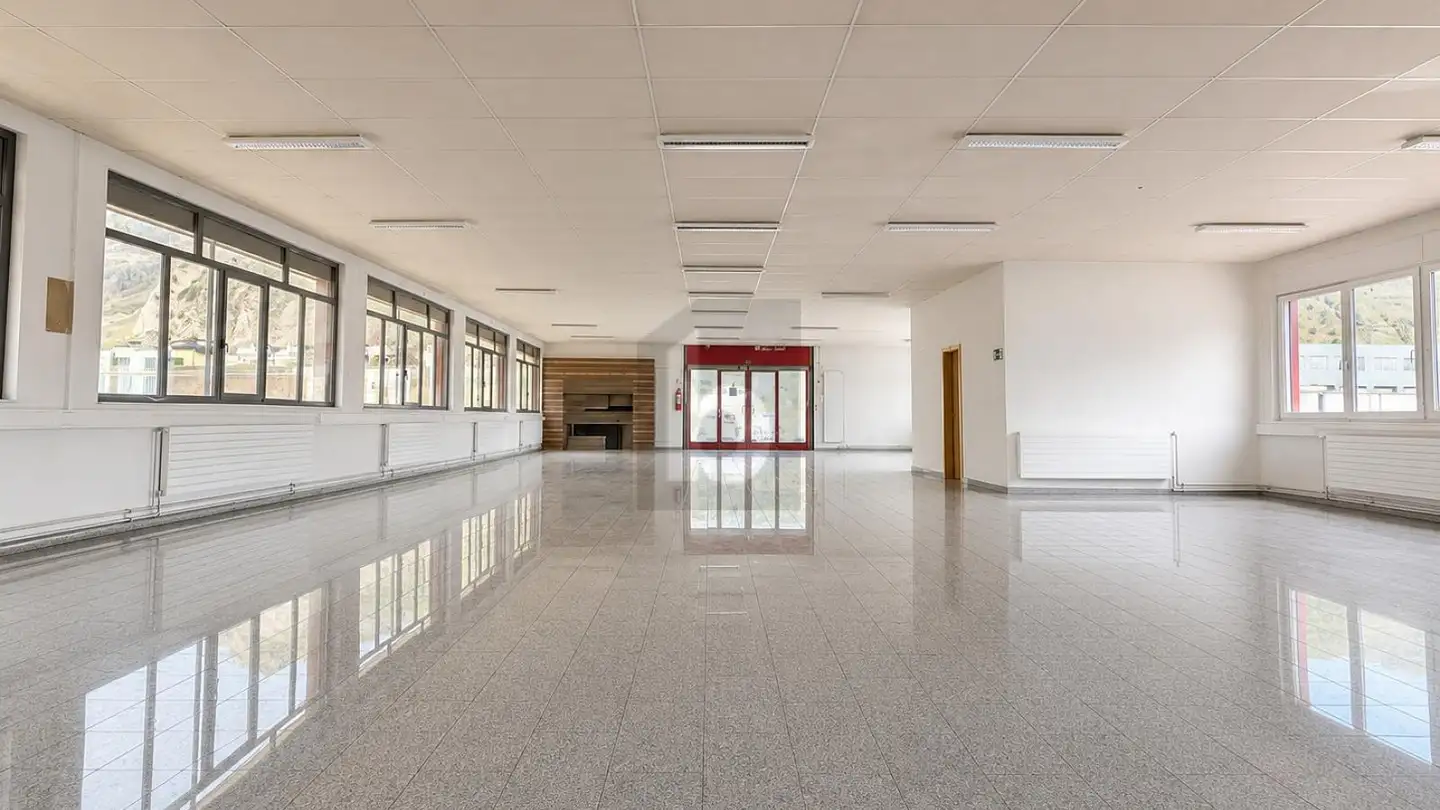 Commercial for rent - 1955 St-Pierre-de-Clages - Photo 4
