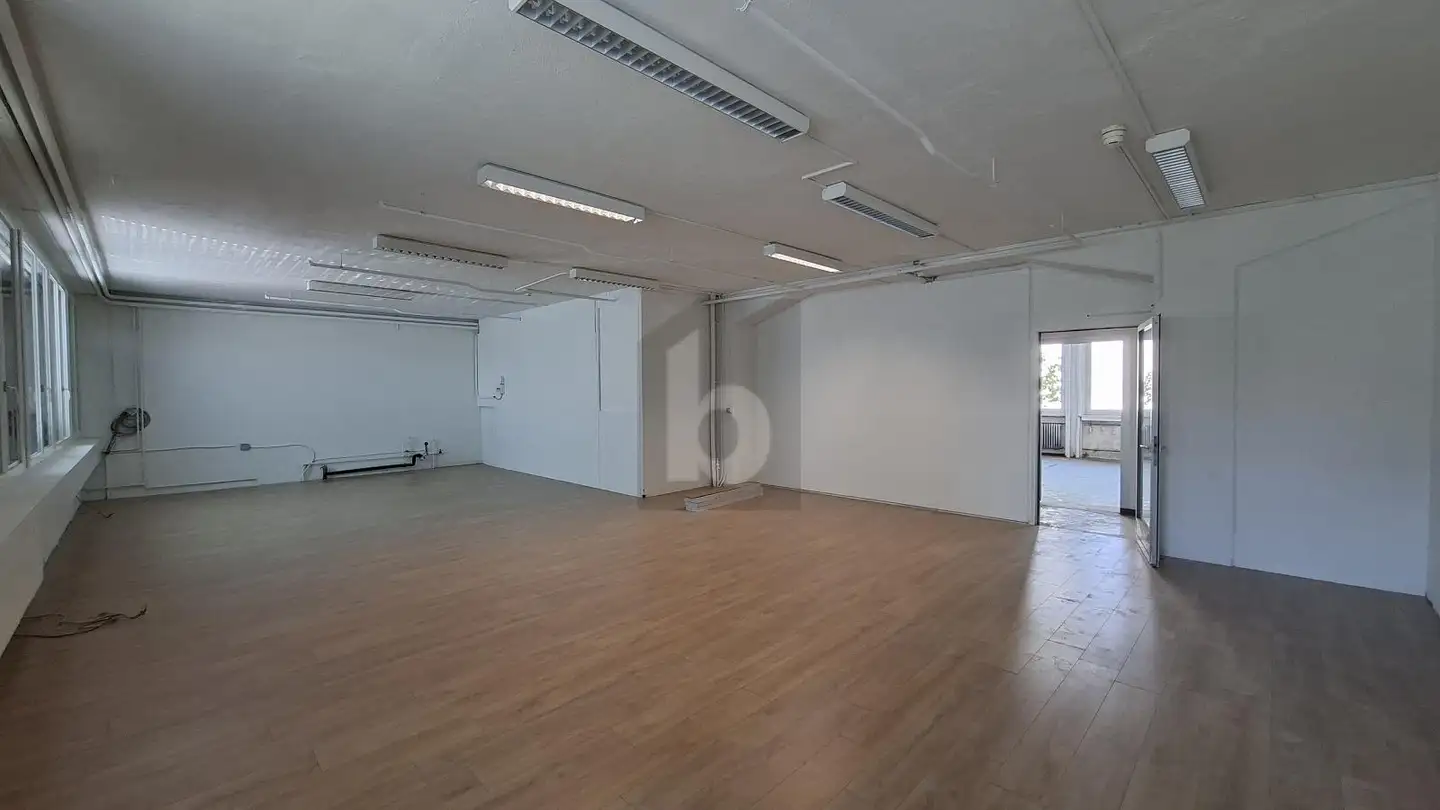 Commercial for rent - 6362 Stansstad - Photo 2