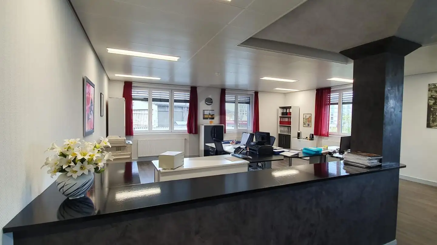 Office space for rent - 1018 Lausanne - Photo 4