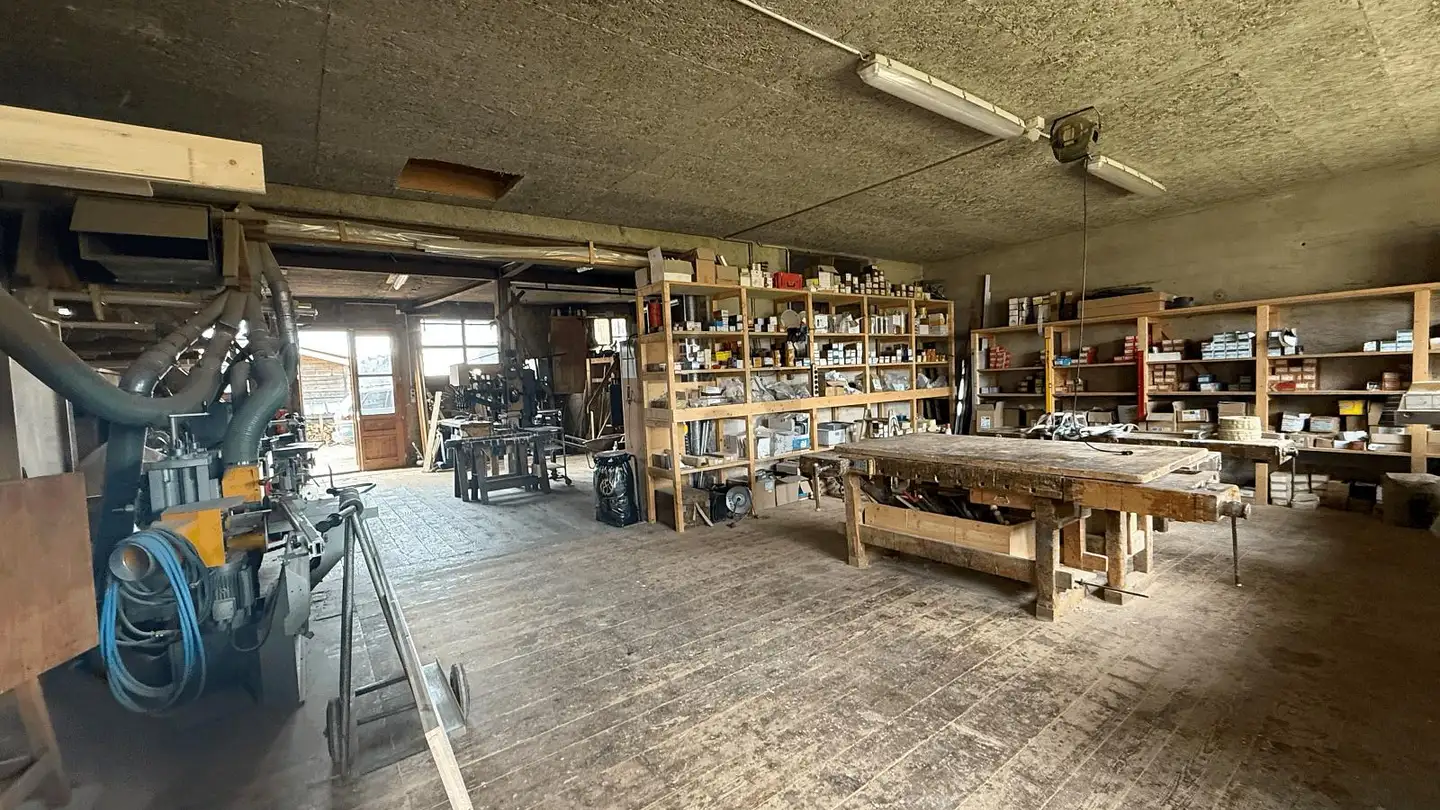 Werkstatt mieten - Mont-Des-Verrières, 2126 Les Verrières
