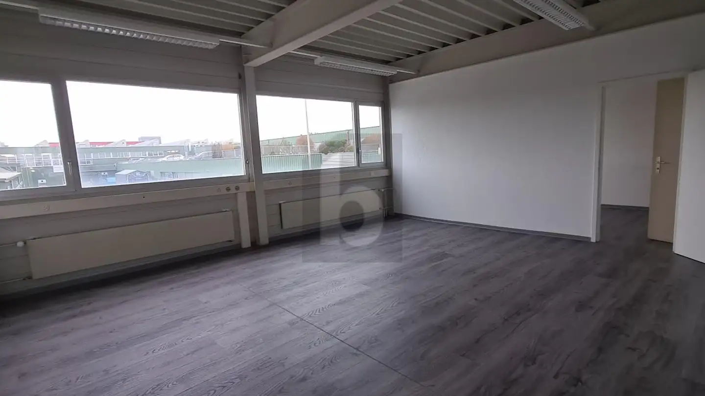 Bürofläche mieten - 2800 Delémont - Foto 2