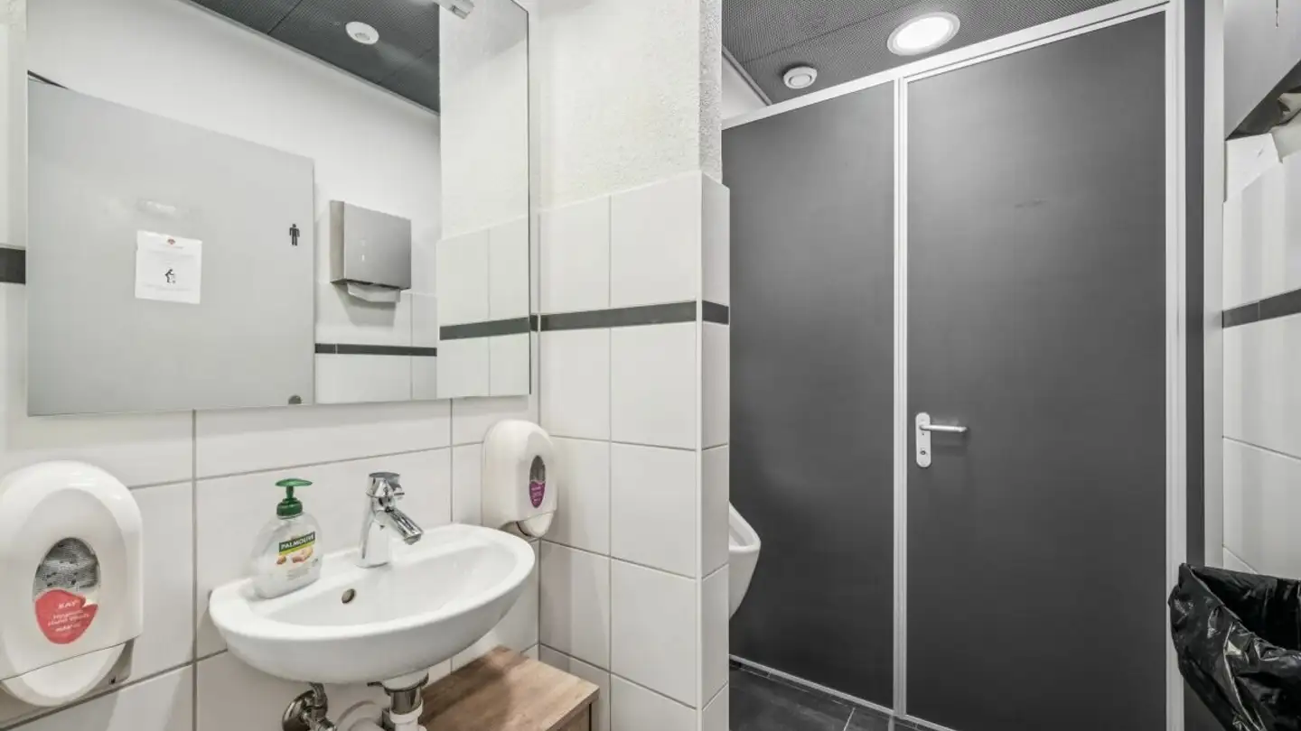 Spazio ufficio in affitto - Zürichstrasse 72, 8306 Brüttisellen - Foto 4