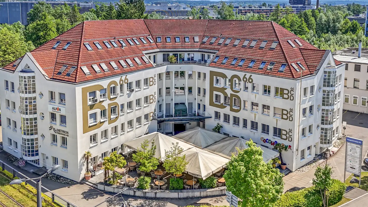 Commercial à louer - Neugutstrasse 66, 8600 Dübendorf