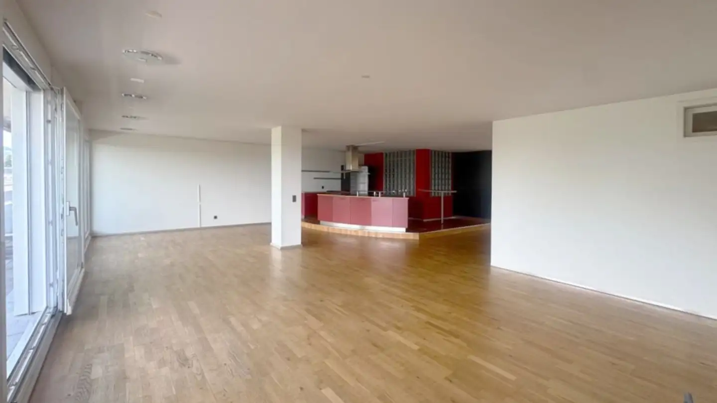 Commercial for rent - Chaltenbodenstrasse 6e, 8834 Schindellegi - Photo 2