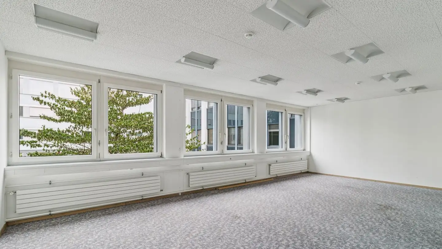 Office space for rent - Täfernstrasse 4, 5405 Dättwil AG - Photo 2