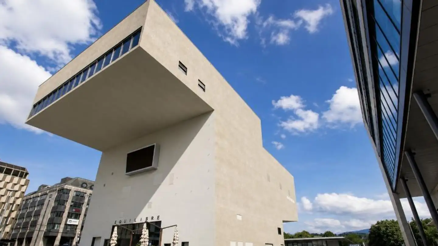 Commercial for rent - Place Jean-Tinguely 1, 1700 Fribourg