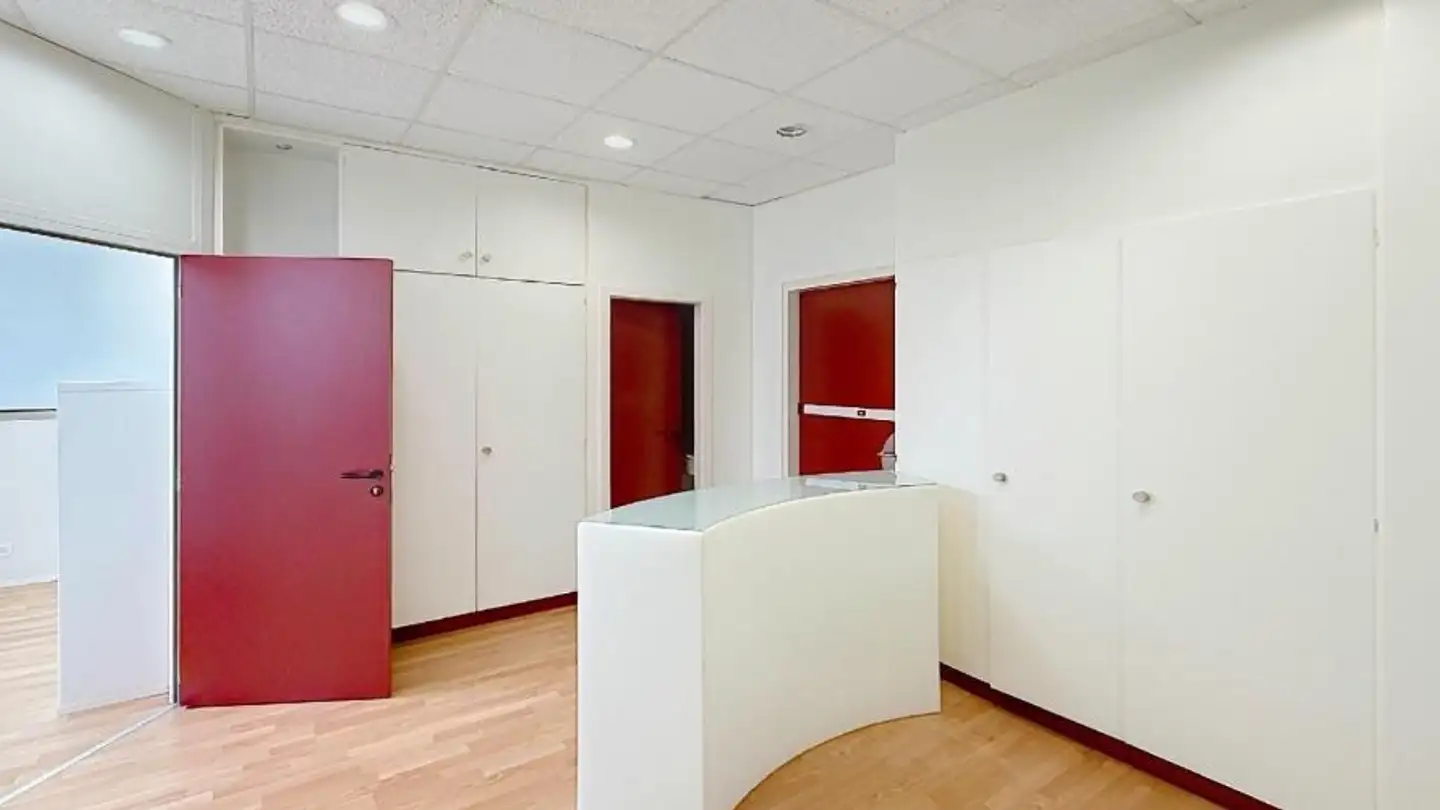 Commercial for rent - Route De Suisse 9, 1295 Mies - Photo 3