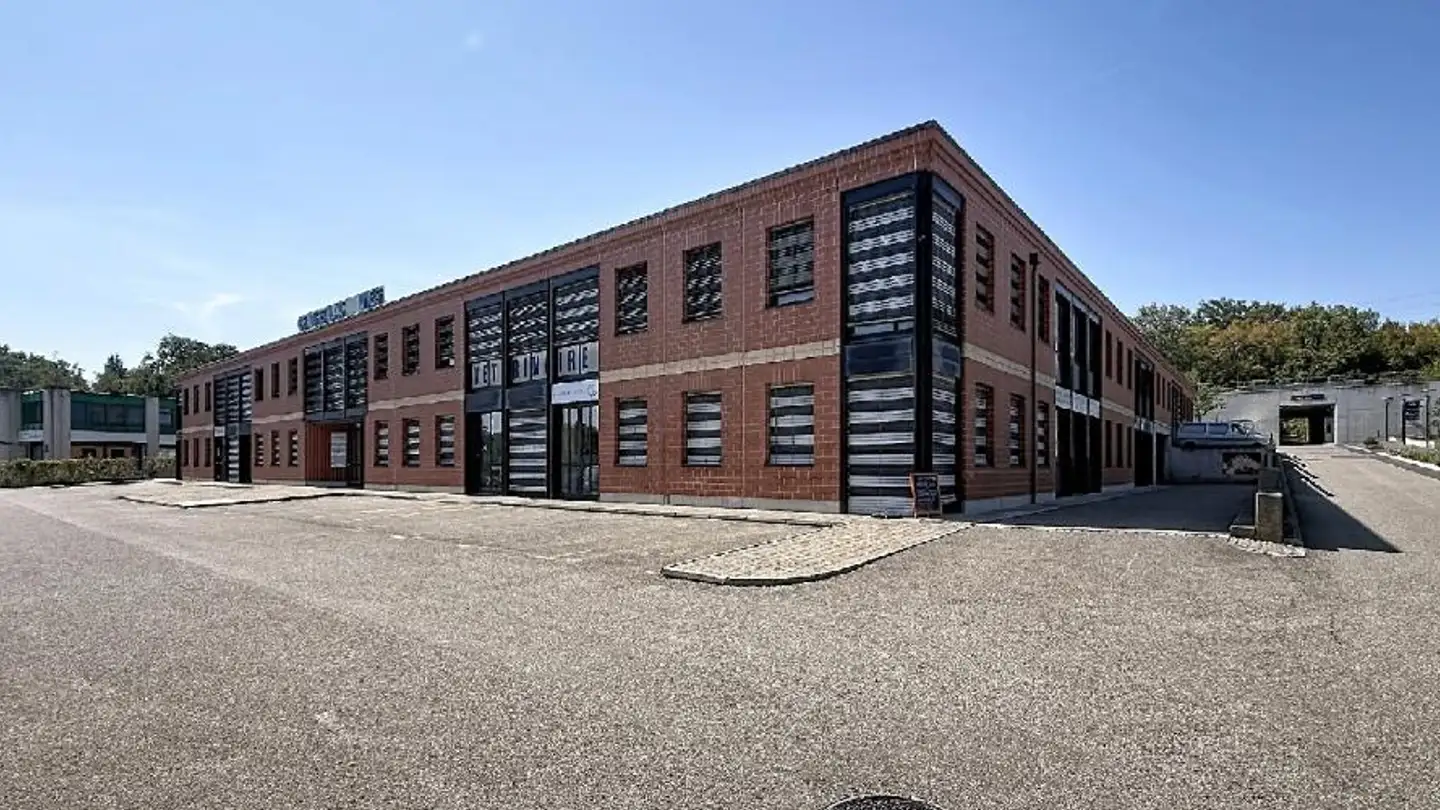 Commercial for rent - Route De Suisse 9, 1295 Mies