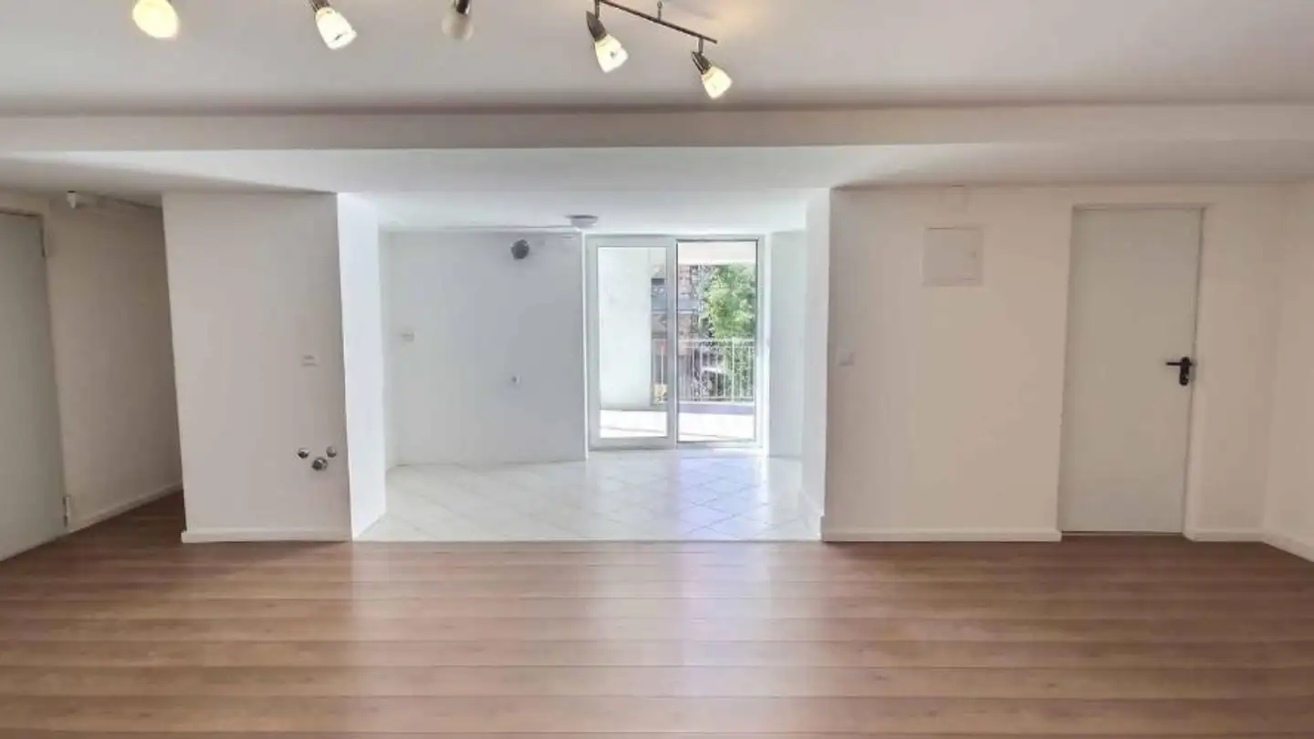 Storage space for rent - Route De La Gare 35, 1305 Penthalaz