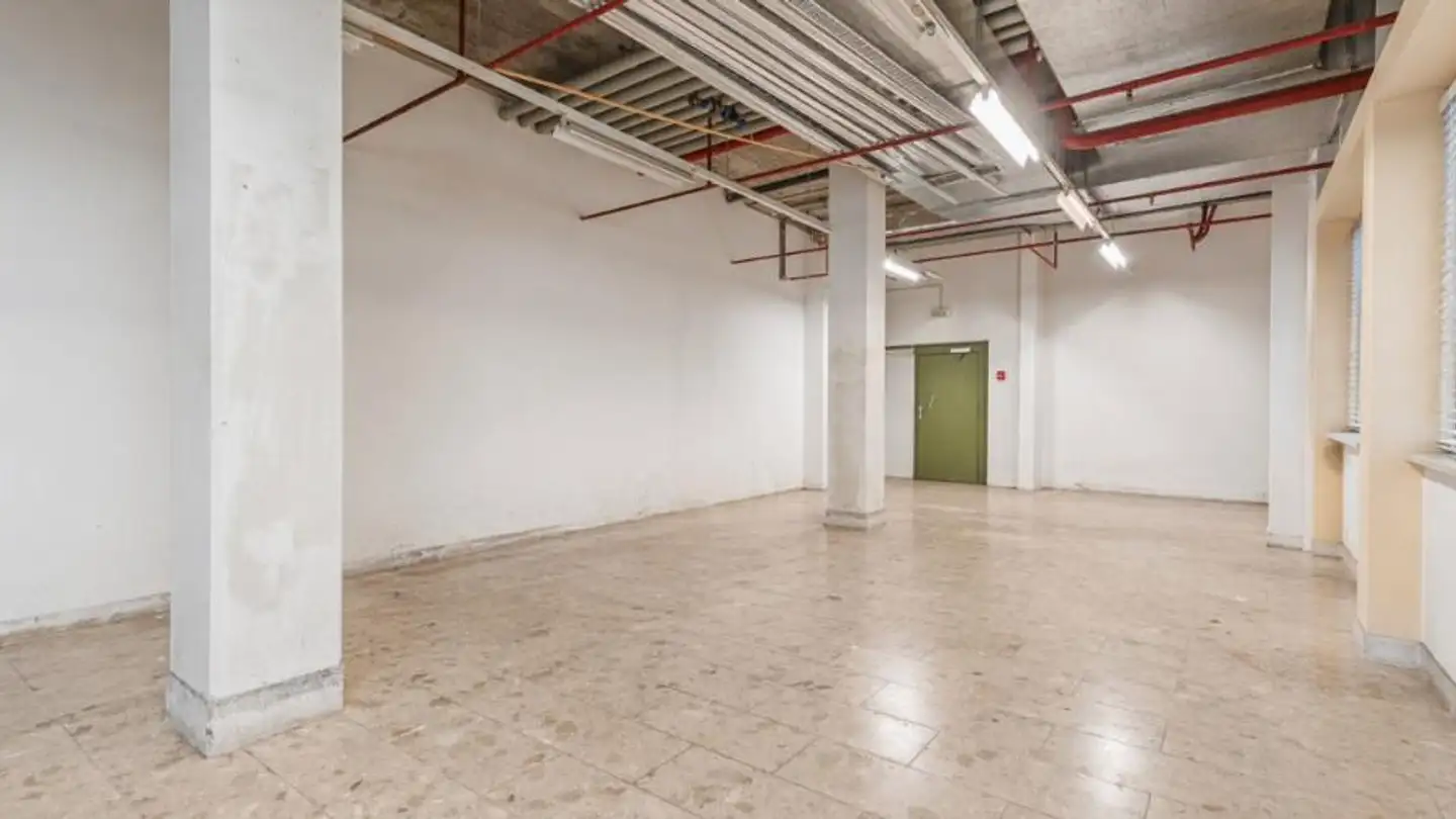 Commercial for rent - Rue Des Cèdres 9, 1920 Martigny - Photo 4