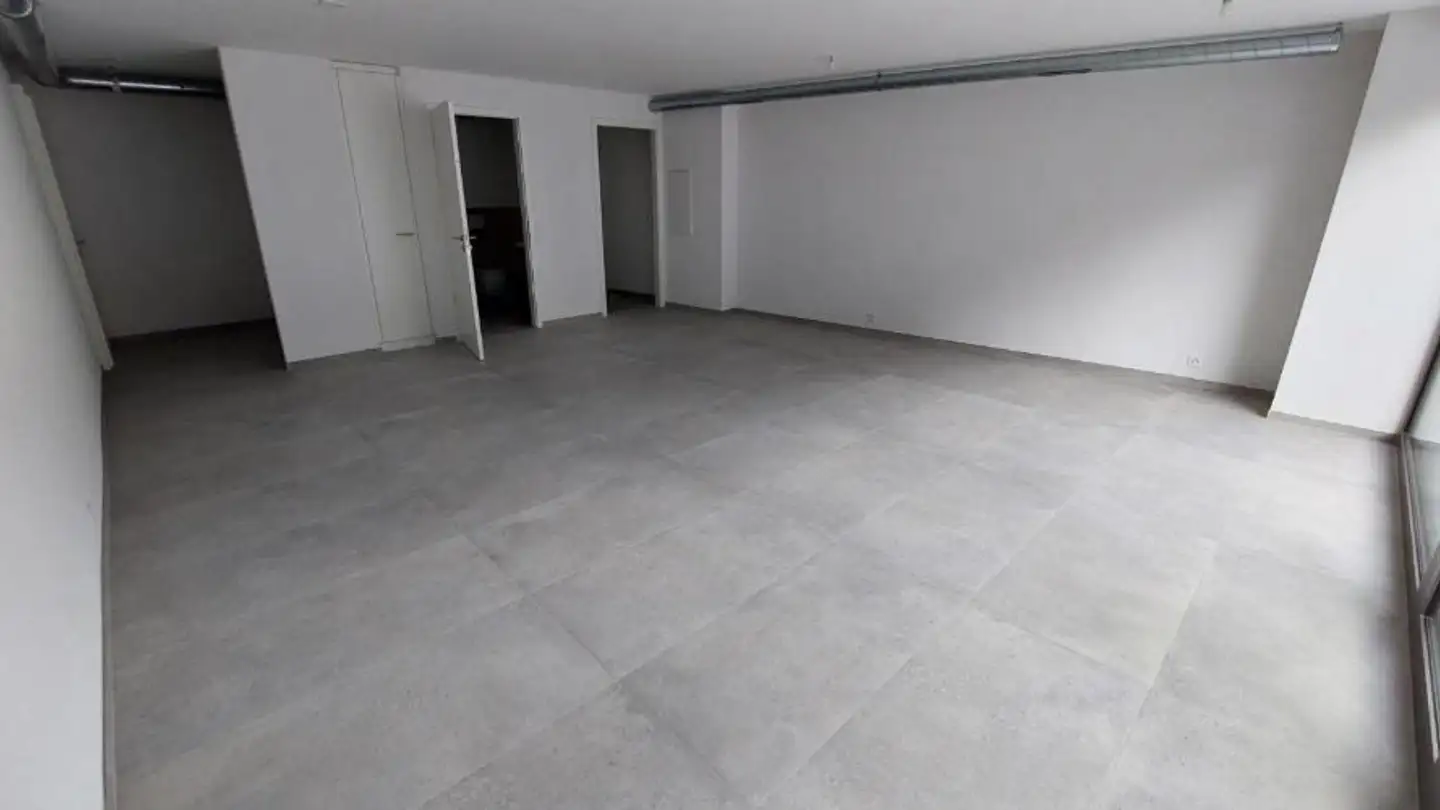 Commercial à louer - Avenue Des Alpes 15, 3960 Sierre - Photo 3