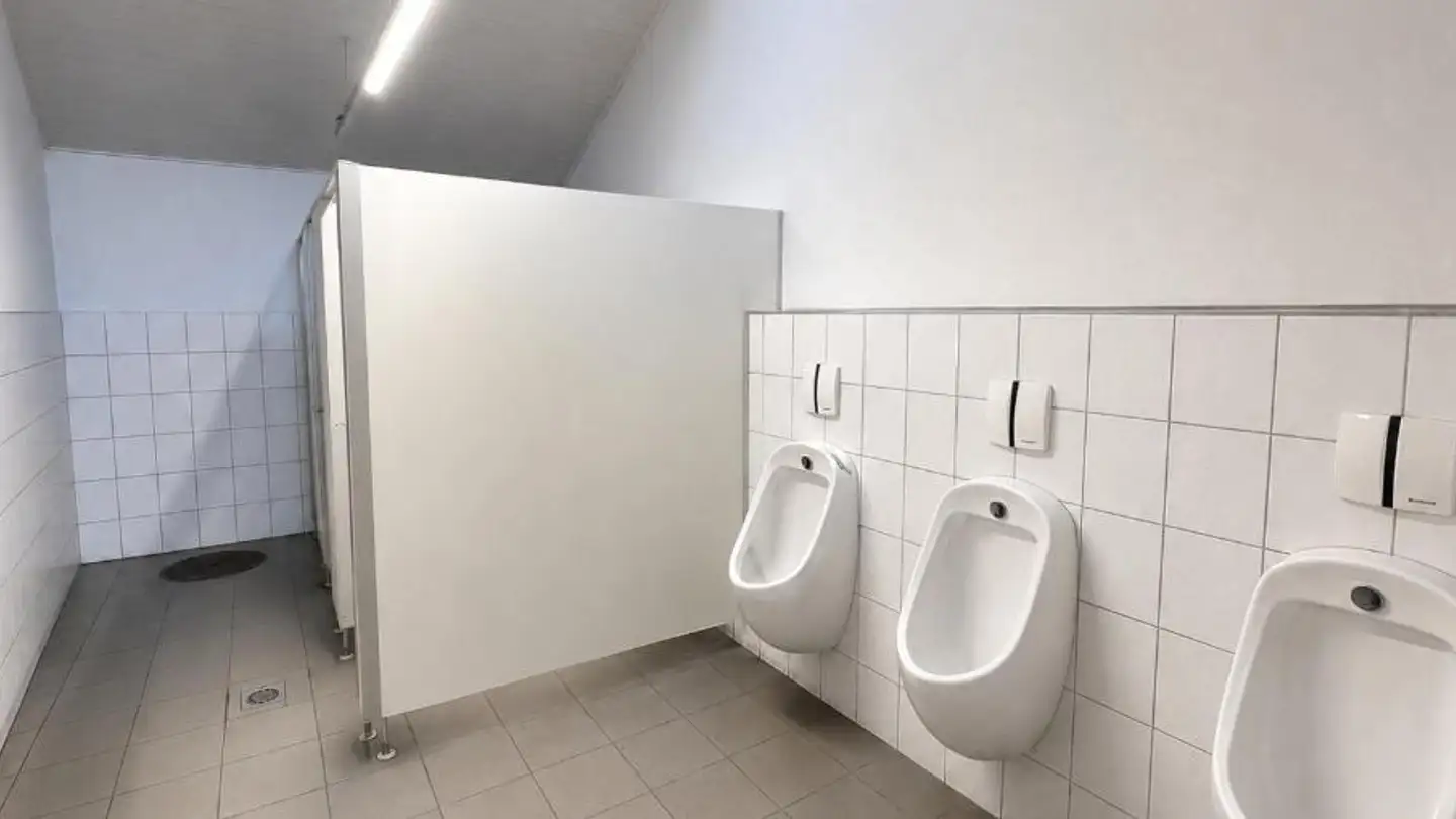 Gewerbe mieten - Route Du Clos Du Doubs, 2882 St-Ursanne - Foto 4
