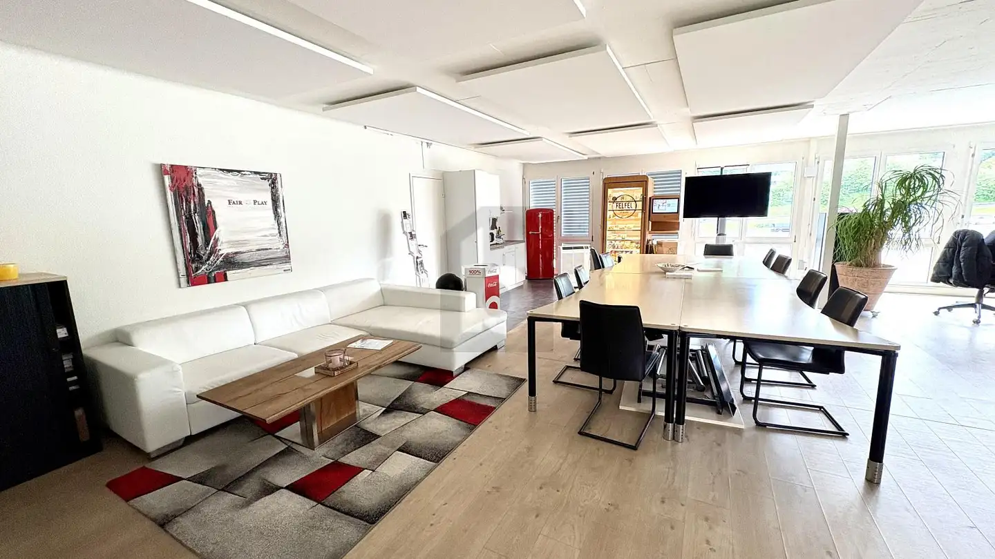 Office space for rent - 8808 Pfäffikon SZ - Photo 2