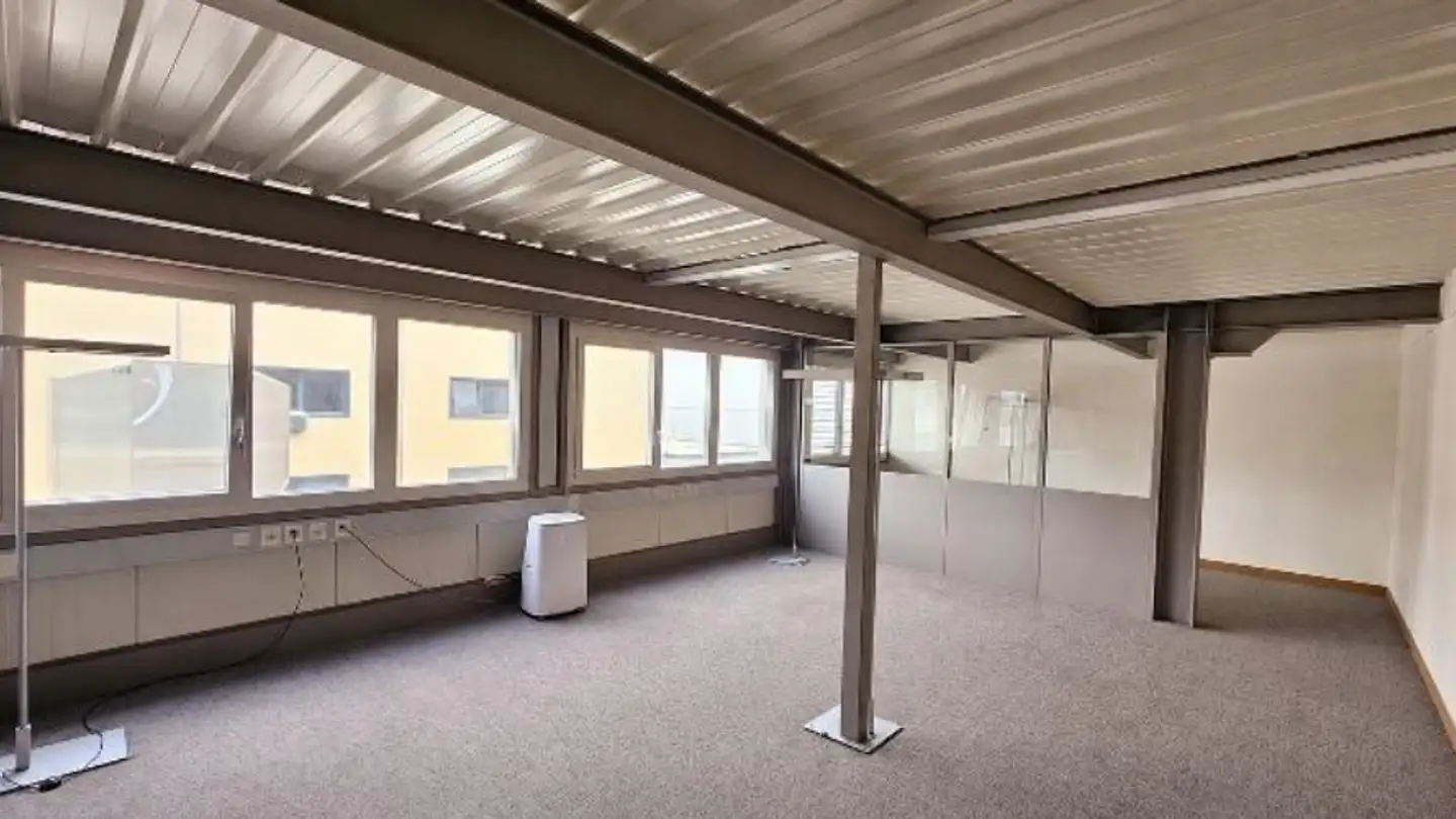 Office space for rent - Rue Du Champ-Blanchod 9, 1228 Plan-les-Ouates - Photo 2