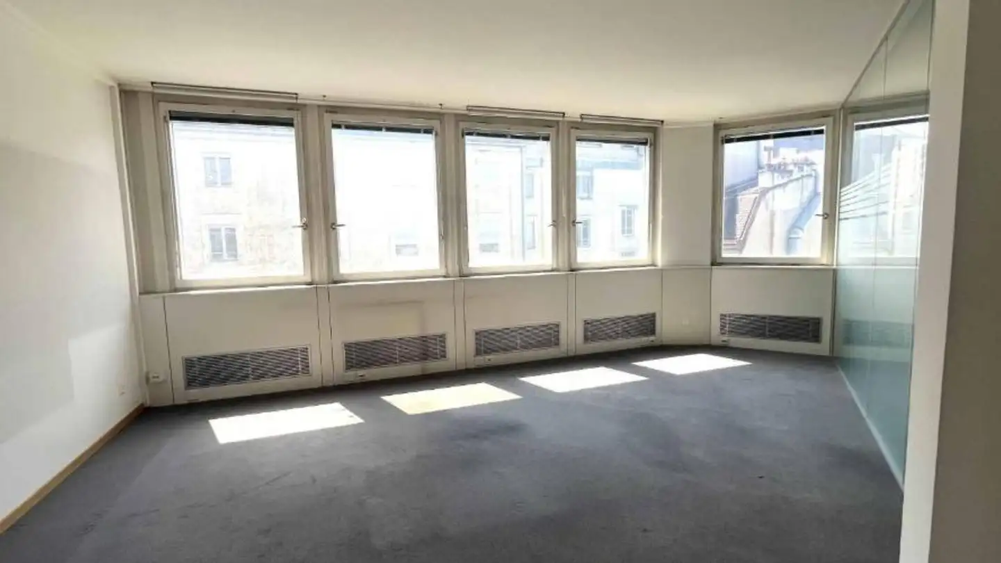 Office space for rent - Rue Adrien- Lachenal 26, 1207 Genève - Photo 3