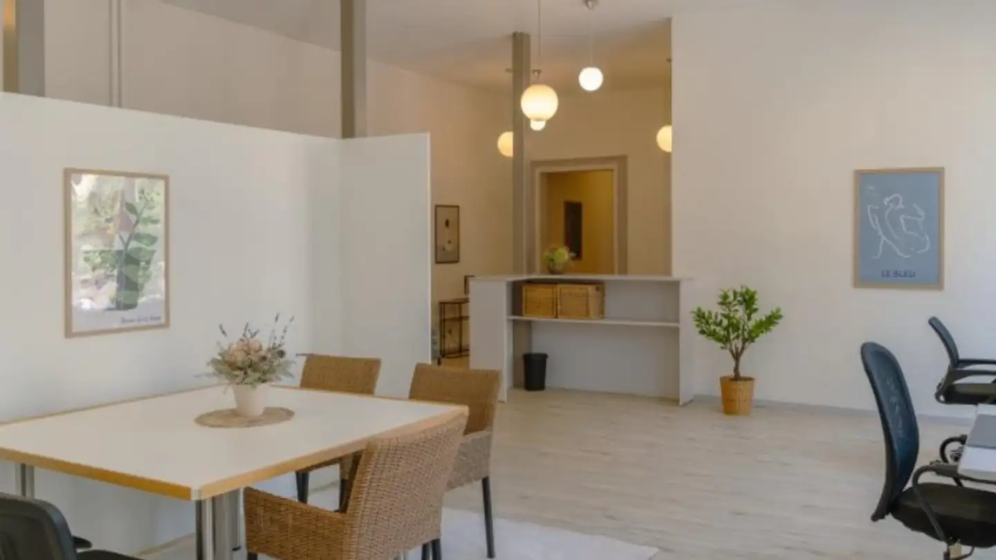 Bürofläche mieten - Rue Du Grenier 18, 2300 La Chaux-de-Fonds