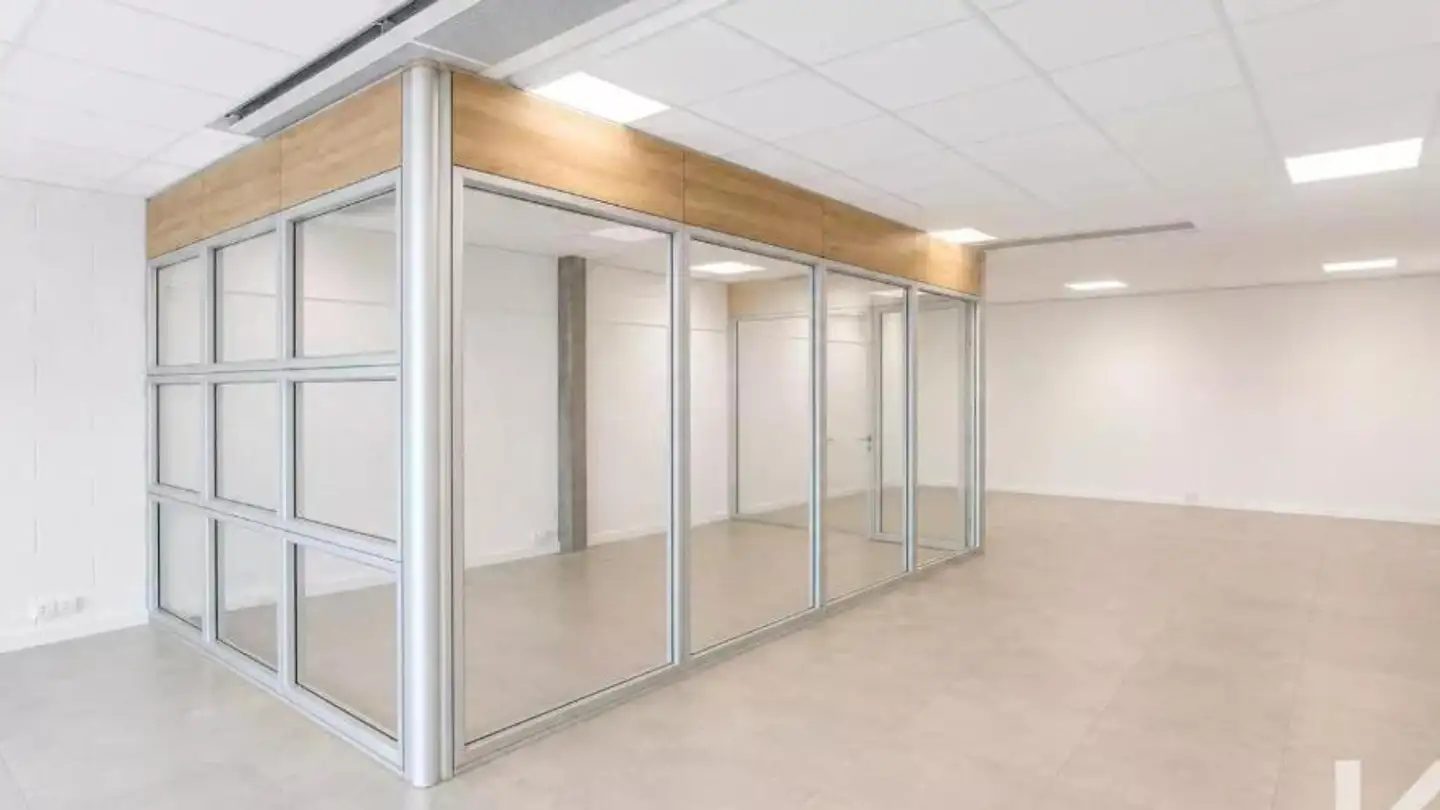 Office space for rent - 1870 Monthey - Photo 2