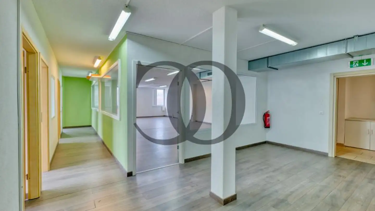 Commercial à louer - 1618 Châtel-St-Denis - Photo 2