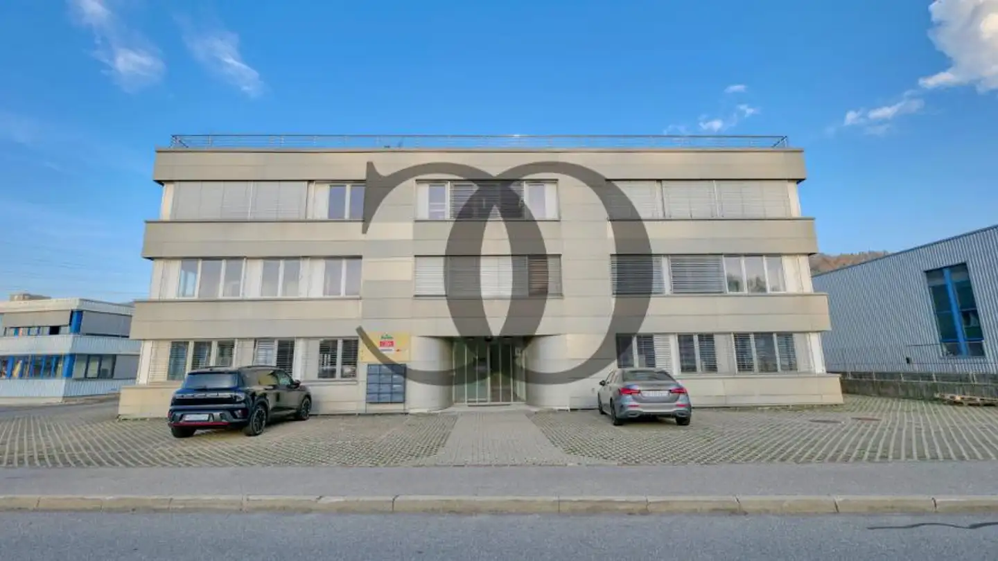 Commercial à louer - 1618 Châtel-St-Denis