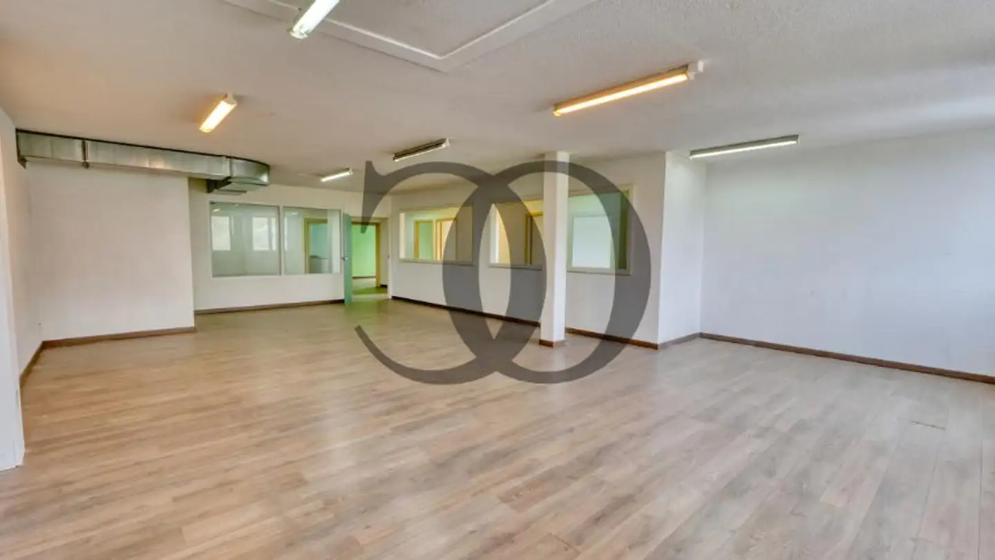 Commercial à louer - 1618 Châtel-St-Denis - Photo 4
