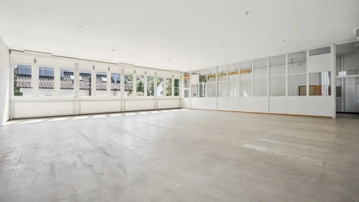 Commercial for rent - Eimattstrasse 25, 4436 Oberdorf BL - Photo 2