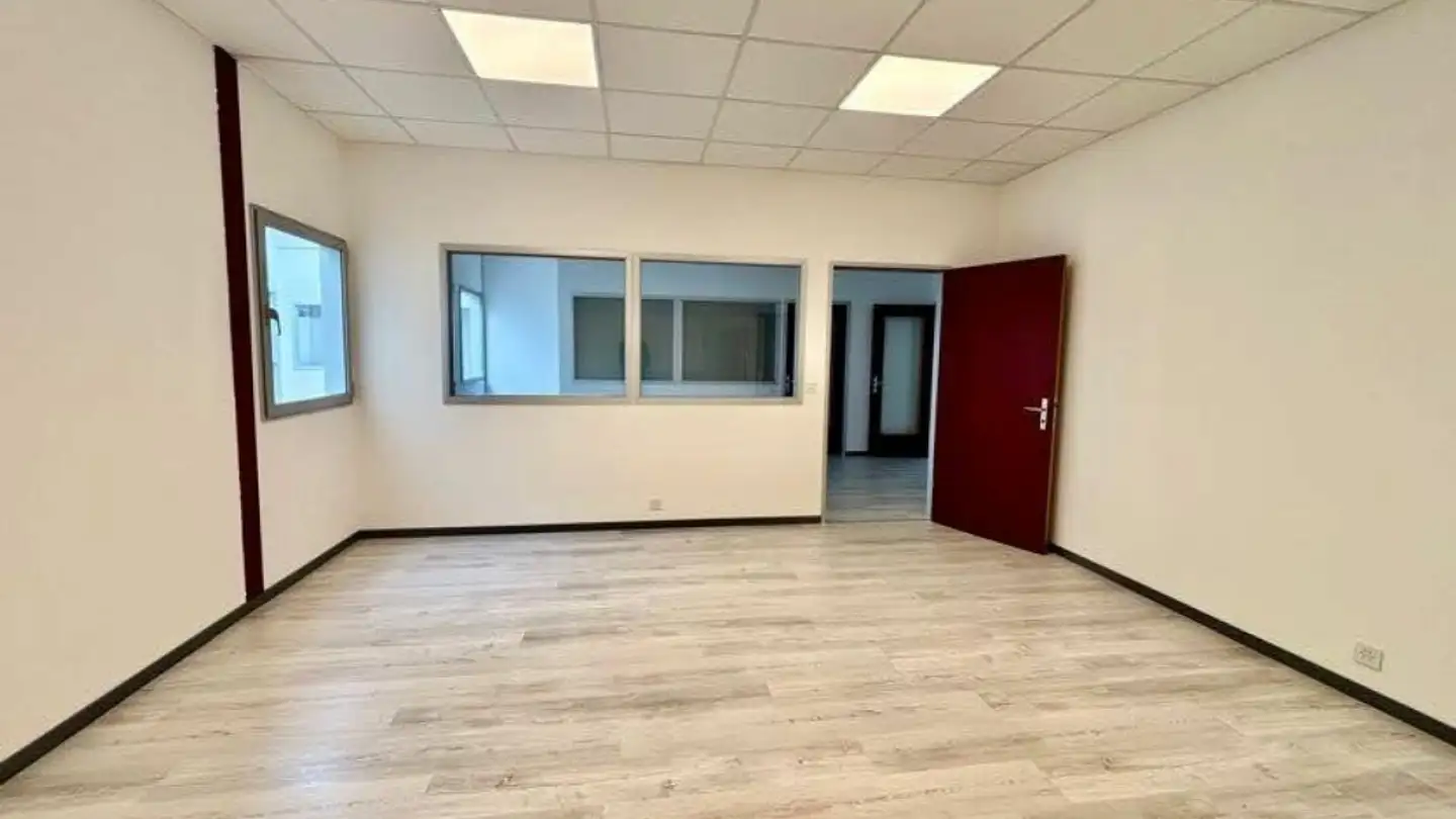 Office space for rent - En Budron, 1052 Le Mont-sur-Lausanne - Photo 4