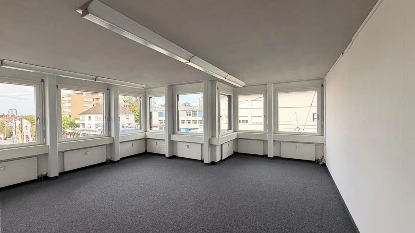 Office space for rent - Rheinfelderstrasse 12, 4127 Birsfelden - Photo 2